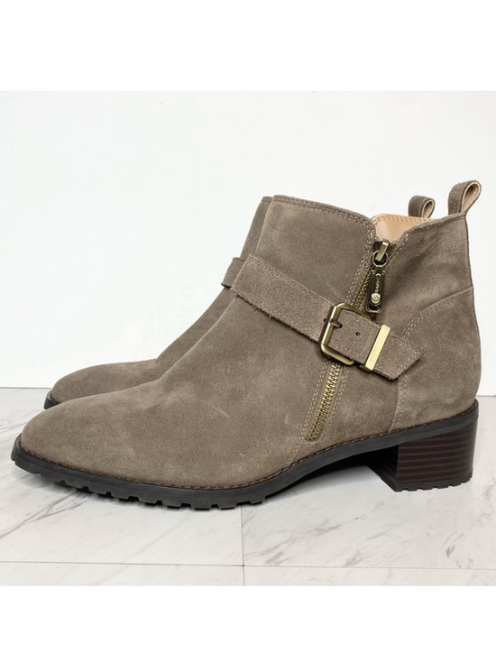 Blondo Shoes - Blondo Susan Gray Tan Suede Bootie 11M